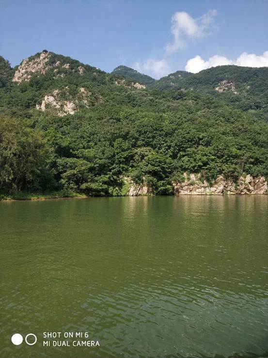 鞍山市天乙門窗有限公司組織全體員工開展了每年一度的“清涼夏日游”團(tuán)建活動(圖6) 鞍山市天乙門窗有限公司組織全體員工開展了每年一度的“清涼夏日游”團(tuán)建活動(圖6)